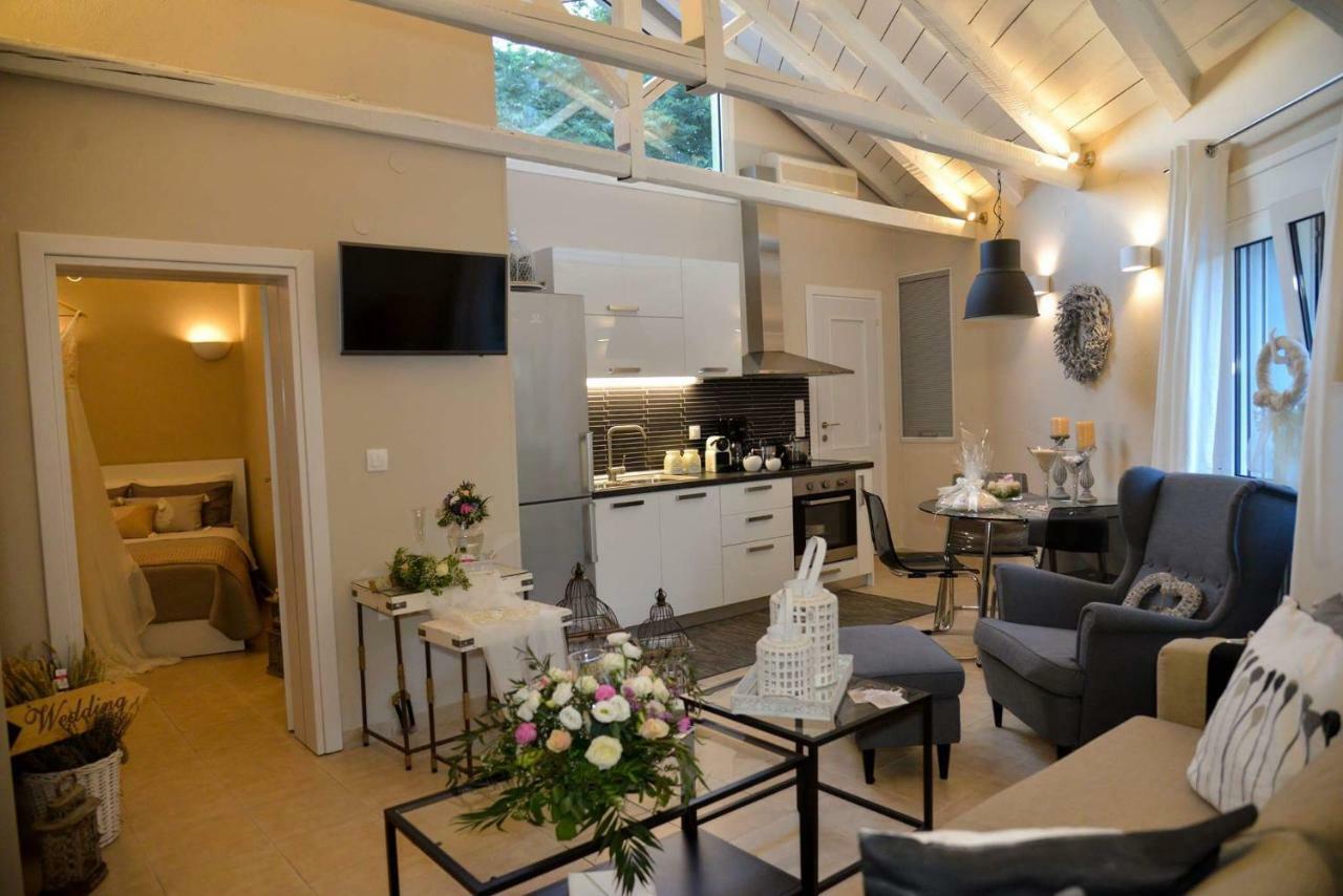 Meni Sweet Luxury Home 沃洛斯 外观 照片